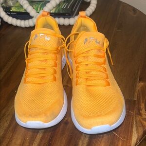 APL Techloom Breeze Orange Sneakers